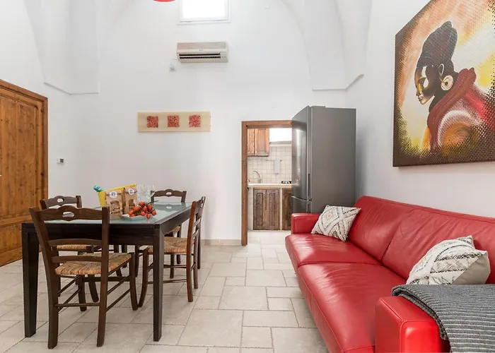 Vista Piazza & Solarium By Raro